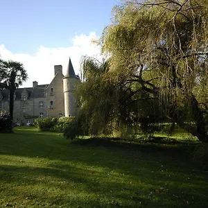 Château De Kergouanton Couette-café Trélévern